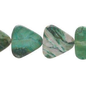 Green agate 1pkg1, flat triangle bead, 15 inch 16-17mm