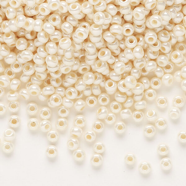 Seed bead, Preciosa Ornela Czech glass, pkg/50g, #8 rocaille, opaque shell luster chalkwhite, (46113). image number 0