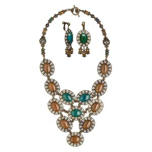 Necklace and earring set, One of a Kind Jewelry, 17 inches.