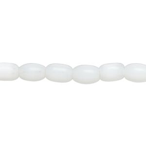 Bead, fiber optic glass, pkg/14 inch, opaque white, 7x5mm center-drilled oval.