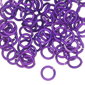 Jump ring, anodized tempered aluminum, purple, 8mm round, 5.6mm inside diameter, 17 gauge. Sold per pkg of 100.