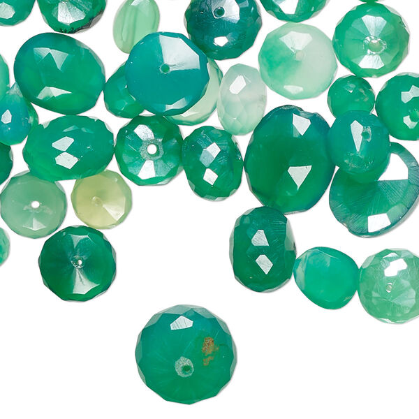Bead mix, green onyx (dyed / coated), 7x5mm-11mm hand-cut top- and center-drilled faceted mixed shapes with 0.4-1.4mm hole, B- grade, Mohs hardness 6-1/2 to 7. Sold per 1-ounce pkg, approximately 50-60 beads. image number 0