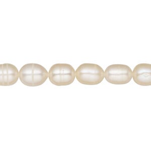 Pearl, cultured freshwater, peach, 5-7mm rice, D grade. Sold per 15.5" to 16" strand.