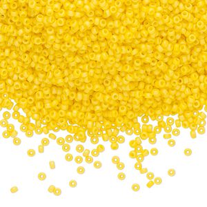 Seed bead, Miyuki, glass, pkg/250g, #15 rocaille, opaque matte rainbow canary, (RR-404D/FR).