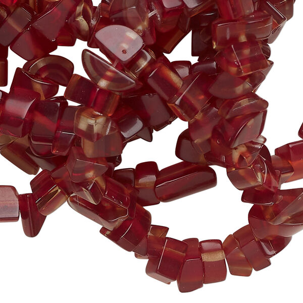 Bead, glass 1pkg1, translucent cherry, small to extra-large chip, 30-inch strand. image number 1
