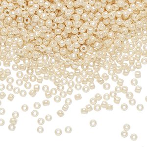 Seed bead, TOHO BEADS®, glass, pkg/50g, #11 round, opaque luster light beige (TR-11-123).