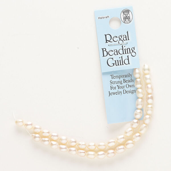 Pearl, cultured freshwater pearl (dyed), light rose, 5x5mm-7x6mm rice, C grade, Mohs hardness 2-1/2 to 4. Sold per 10-inch strand, approximately 35 pearls. image number 0