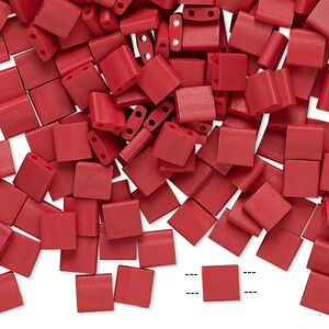 Seed bead, TILA®, glass, pkg/250g, 5mm full tila square, opaque matte red, (TL-2040).
