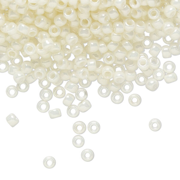 Seed bead, TOHO BEADS®, glass, pkg/7.5g, #8 round, opaque luster Navajo white (TR-08-122). image number 0