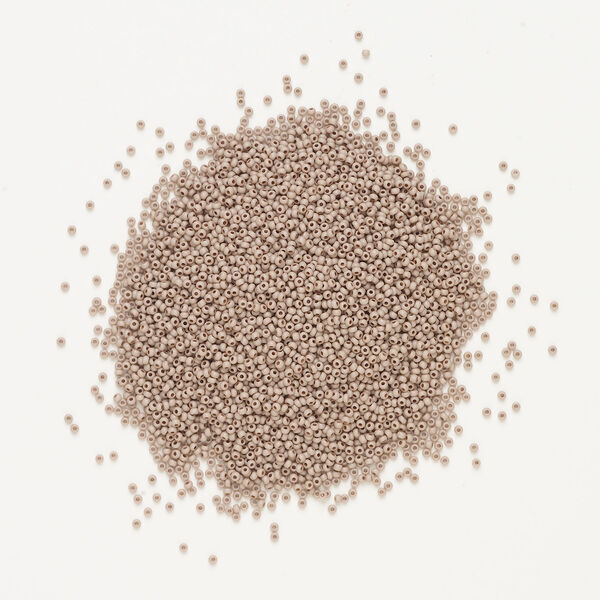 Seed bead, Preciosa Ornela Czech glass, 1pkg500g, 2.0-2.2mm rocaille, opaque matte terra dyed mocha chalkwhite (06415) image number 1