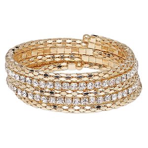 Bracelet, glass rhinestone with steel memory wire and gold-finished steel, clear, 20mm wide with cupchain and rounded diamond, adjustable from 6-1/2 to 7-1/2 inches. Sold individually.