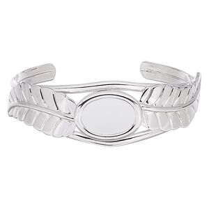 Bracelet, cuff, silver-plated brass / steel / "pewter" (zinc-based alloy), 22mm wide with 65x18mm feather and 18x13mm oval setting, adjustable. Sold individually.