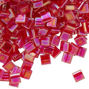 Seed bead, TILA®, glass, pkg/10g, 5mm full tila square, translucent rainbow strawberry, (TL-254).