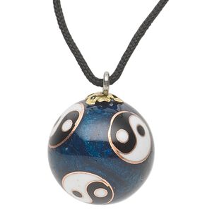 Necklace, cloisonné, nylon / enamel / gold-finished steel / silver- / copper-plated steel, blue / black / white, 22mm round with yin-yang design and chime, 26-inch continuous loop. Sold individually.