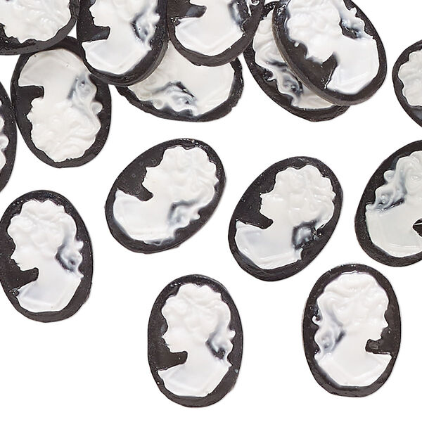 Cameo, acrylic, black and white, 14x10mm non-calibrated oval with lady in profile. Sold per pkg of 50. image number 0
