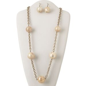 Necklace and earring set, Capiz shell and gmelina wood (coated) / resin / antiqued gold-finished steel and aluminum, clear, 24-30mm round, 30-inch continuous loop, 1-3/4 inch fishhook earrings. Sold per set.