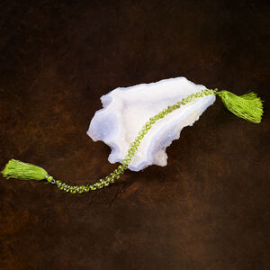 Peridot 1pkg1, hand-cut top-drilled faceted puffed teardrop bead natural, 8 inch 4mm