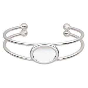 Bracelet, cuff, silver-plated brass and "pewter" (zinc-based alloy), 65x18mm with 18x13mm oval setting, adjustable. Sold individually.