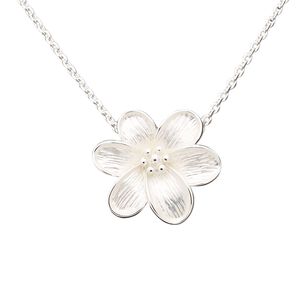 Necklace, silver-finished brass / steel / "pewter" (zinc-based alloy), 36x35mm brushed matte and shiny flower, 16 inches with 3-inch extender chain and lobster claw clasp. Sold individually.