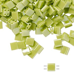 Seed bead, TILA®, glass, pkg/40g, 5mm full tila square, opaque luster apple green, (TL-439).