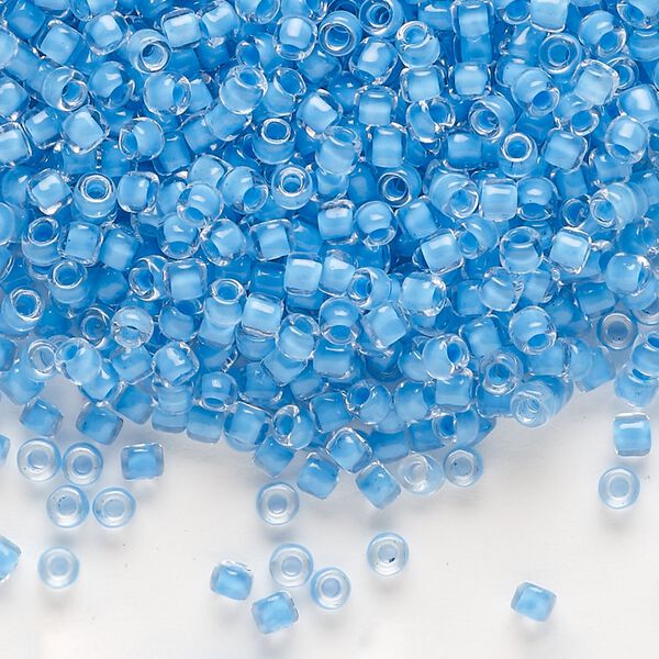Seed bead, Dyna-Mites™, glass, translucent inside color aqua blue, #8 round. Sold per 40-gram pkg. image number 0