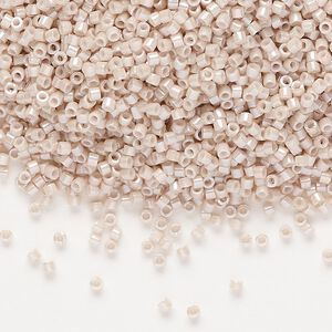 Seed bead, Delica®, glass, pkg/250g, #11 round, opaque glazed luster pink champagne (DB-1535-1).