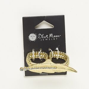 Ring, stretch, acrylic and gold-finished "pewter" (zinc-based alloy), clear, 13mm wide double-band with 59x13mm feather, size 6-8. Sold individually.