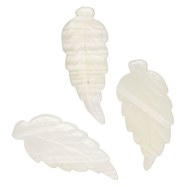 Italian "onyx" 1pkg3, carved leaf focal 32x18mm-41x23mm image number 0