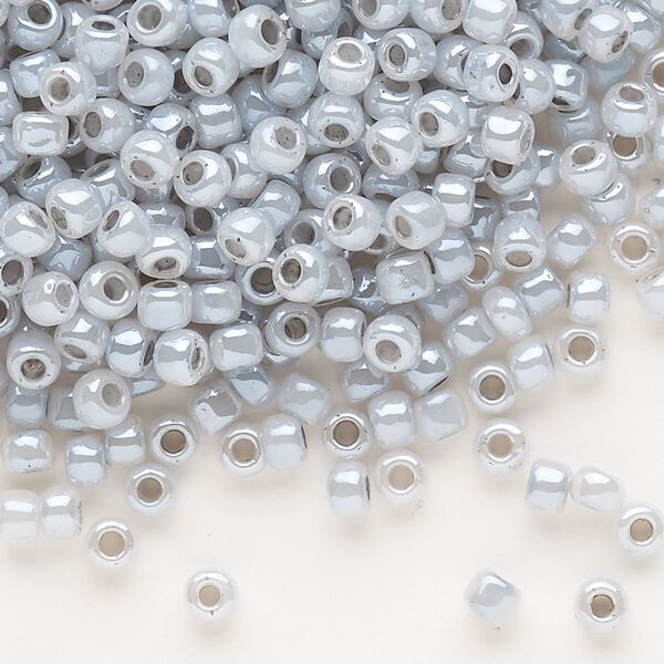 Seed bead, Dyna-Mites™, glass, opaque ceylon pastel grey, #6 round. Sold per 40-gram pkg. image number 0