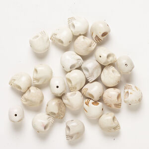 Bead mix, "howlite" (imitation) resin 1pkg25, opaque tan, 17x14mm-18x15mm skull.