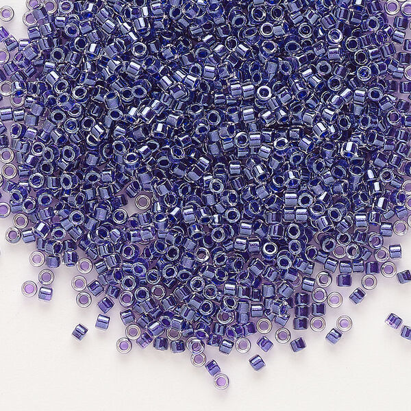 Seed bead, Delica®, glass, pkg/7.5g, #11 round, translucent amethyst-lined luster crystal clear (DB-0923). image number 0