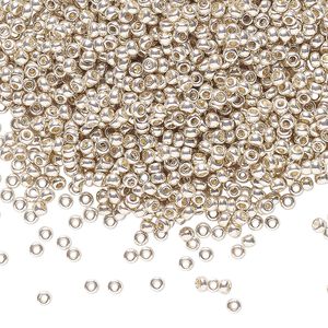Seed bead, Preciosa Ornela Czech glass, pkg/500g, #11 rocaille, opaque silver finish metallic clear, (18303).