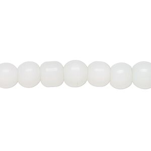 Bead, cat's eye glass (fiber optic glass), white, 5-7mm round. Sold per 15-inch strand.