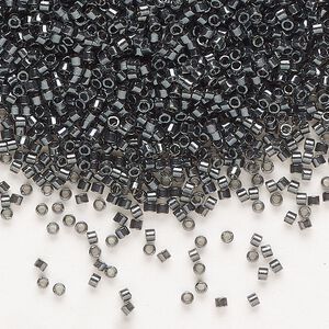 Seed bead, Delica®, glass, pkg/7.5g, #11 round, translucent steel-lined luster crystal clear (DB-2394).