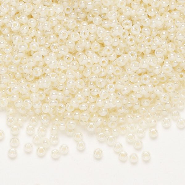 Seed bead, Preciosa Ornela, Czech glass, pkg/50g, opaque luster light cream pearl, #10 rocaille. image number 0