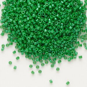 Seed bead, Delica®, glass, pkg/50g, #11 round, opaque kelly green (DB-0655).