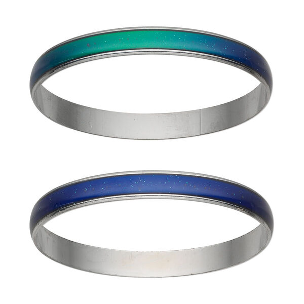 Bracelet, bangle, acrylic and imitation rhodium-finished brass, multicolored, 8mm wide color-changing band, 7-1/2 inches. Sold individually. image number 0