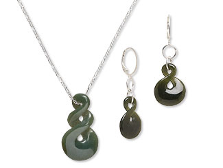 Design Idea QF22 Necklace and Earrings