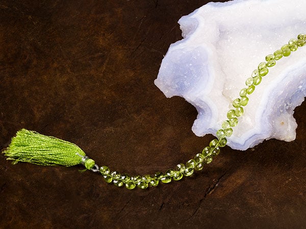 Unicorn Rare Finds: Peridot Teardrop Beads