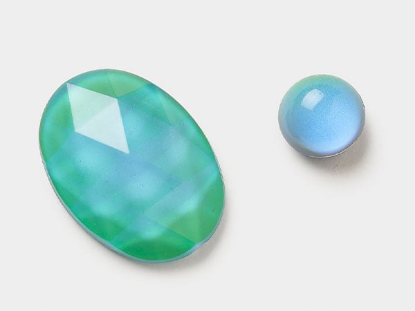 Color Changing Cabochons